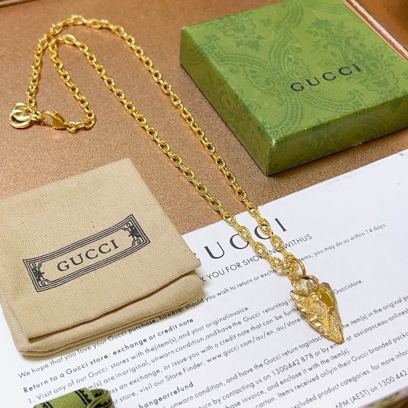 Gucci Necklace 08yxs145